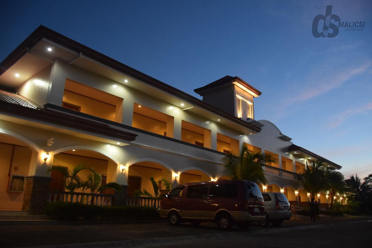 Subic Waterfront Resort And Hotel Exterior photo